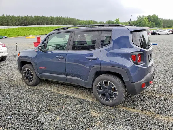ZACNJDC16PPP54858 2023 JEEP RENEGADE - Image 2