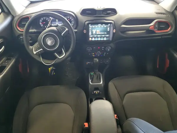 ZACNJDC16PPP70266 2023 JEEP RENEGADE - Image 8