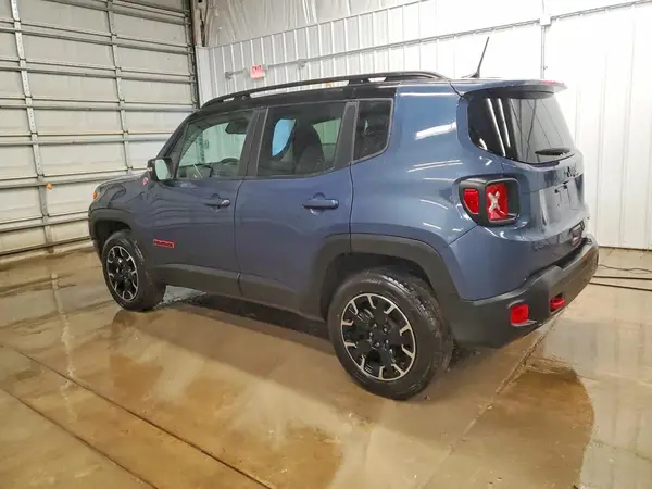 ZACNJDC16PPP72468 2023 JEEP RENEGADE - Image 2