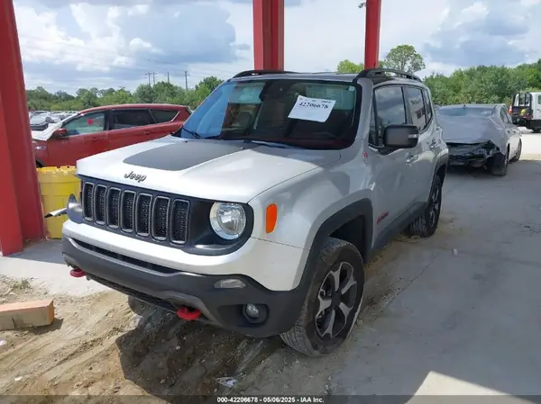ZACNJDC17MPN27500 2021 JEEP RENEGADE - Image 2