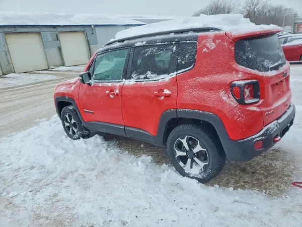 ZACNJDC17MPN34964 2021 JEEP RENEGADE - Image 2