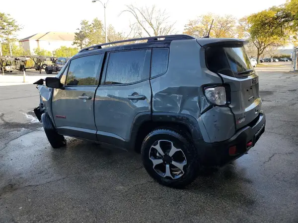 ZACNJDC17NPN68775 2022 JEEP RENEGADE - Image 2