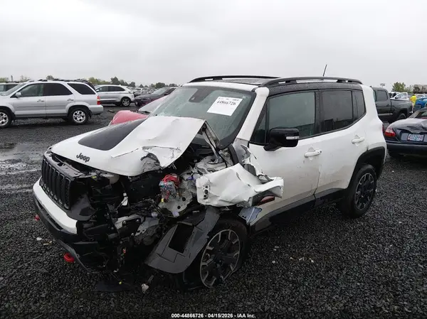 ZACNJDC17PPP21089 2023 JEEP RENEGADE - Image 2