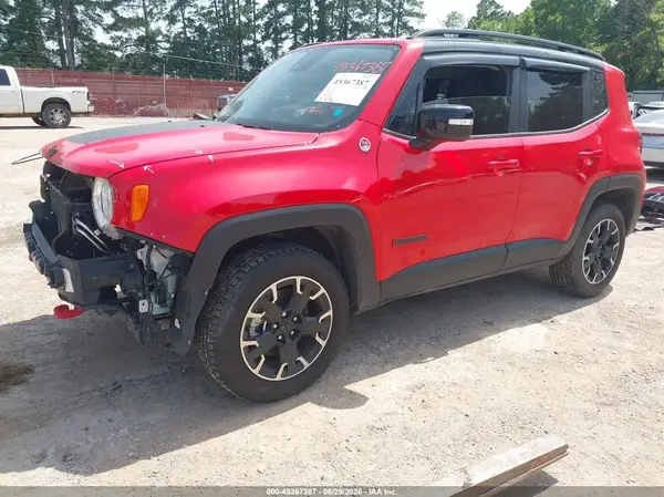 ZACNJDC17PPP70325 2023 JEEP RENEGADE - Image 2