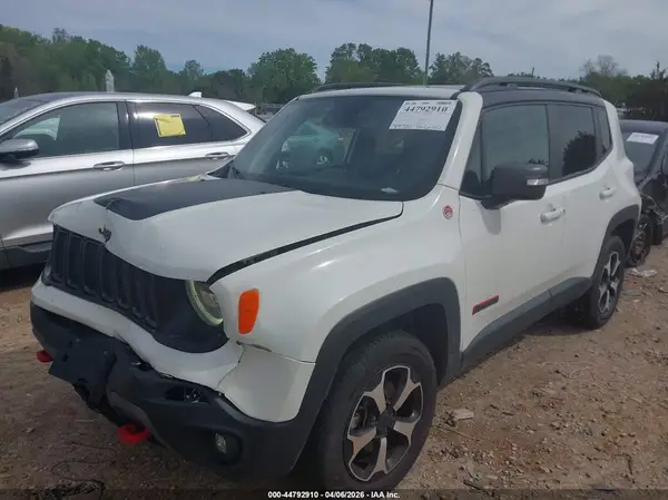 ZACNJDC18MPM30550 2021 JEEP RENEGADE - Image 2
