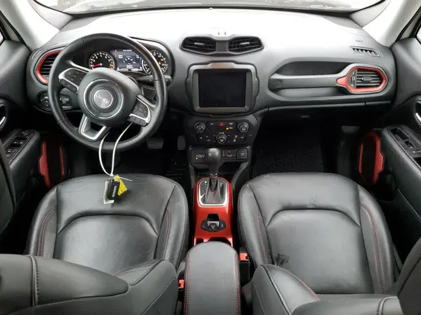 ZACNJDC18MPM31858 2021 JEEP RENEGADE - Image 8