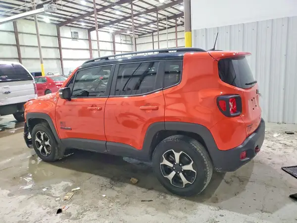 ZACNJDC18MPN29028 2021 JEEP RENEGADE - Image 2