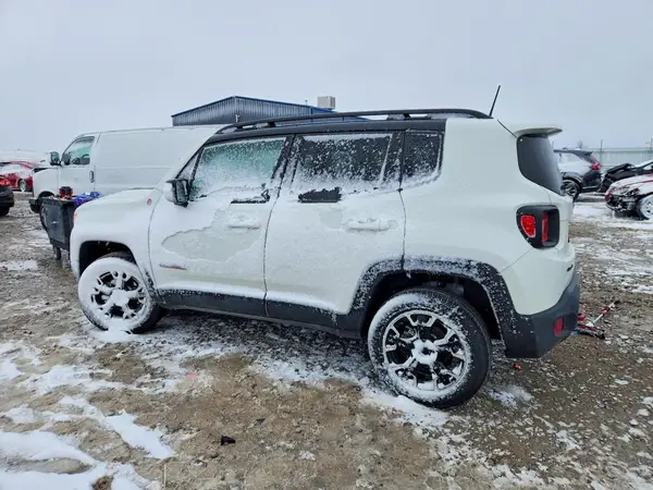 ZACNJDC18PPP41206 2023 JEEP RENEGADE - Image 2