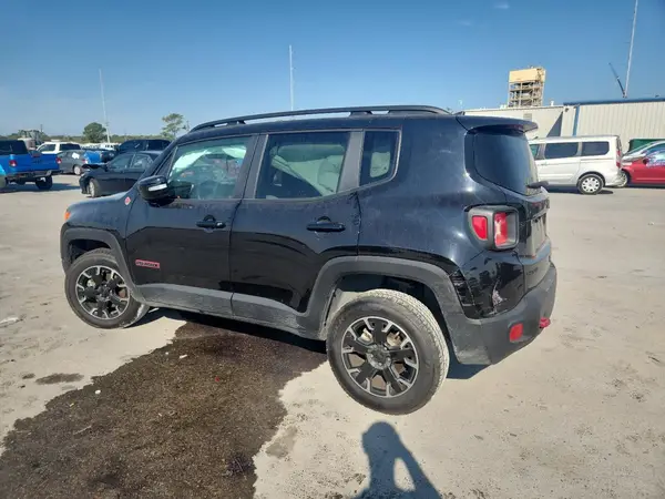ZACNJDC18PPP66168 2023 JEEP RENEGADE - Image 2