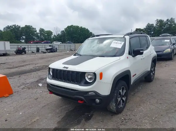 ZACNJDC19NPN80667 2022 JEEP RENEGADE - Image 2
