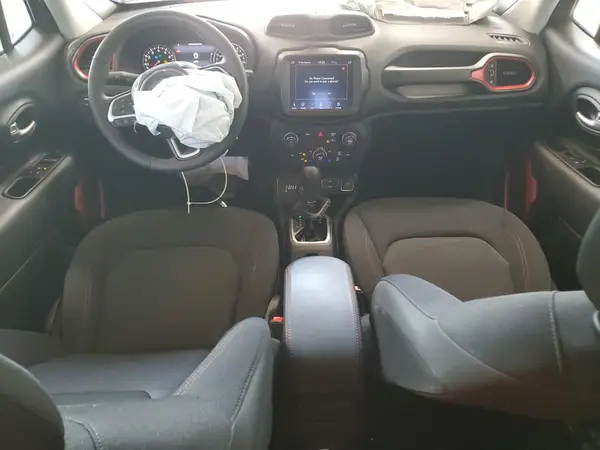 ZACNJDC19PPP21725 2023 JEEP RENEGADE - Image 8