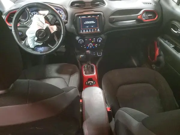 ZACNJDC1XNPN82170 2022 JEEP RENEGADE - Image 8