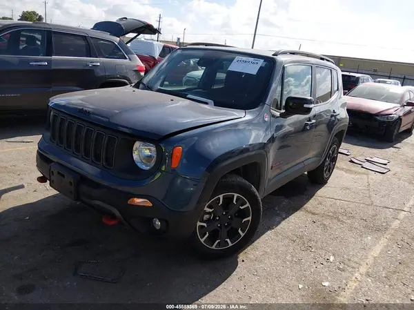 ZACNJDC1XPPP68486 2023 JEEP RENEGADE - Image 2