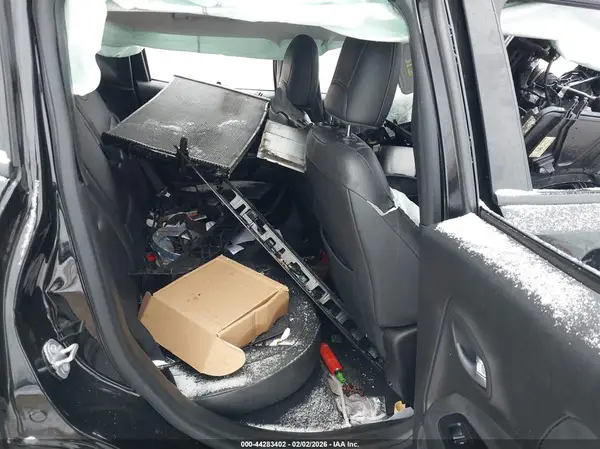 ZACNJDD10MPM25163 2021 JEEP RENEGADE - Image 8