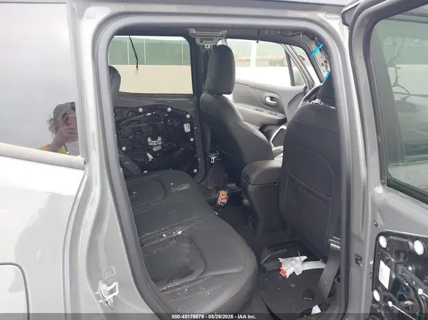 ZACNJDD10MPM93625 2021 JEEP RENEGADE - Image 8