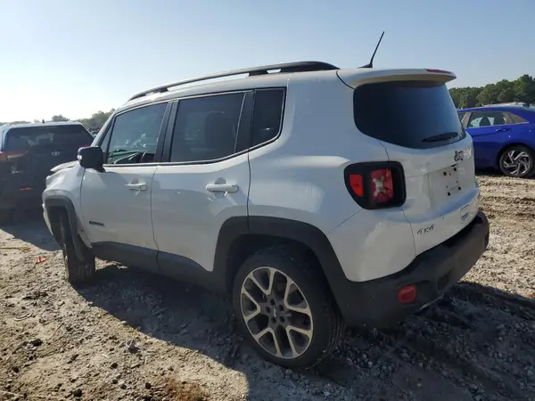 ZACNJDD10NPN45305 2022 JEEP RENEGADE - Image 2