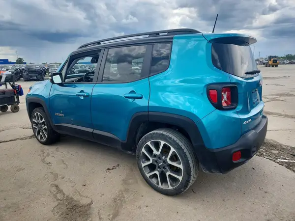 ZACNJDD10NPP00077 2022 JEEP RENEGADE - Image 2
