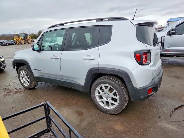 ZACNJDD11MPN19066 2021 JEEP RENEGADE - Image 2