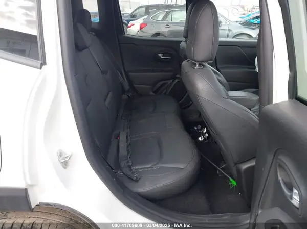 ZACNJDD11NPN99535 2022 JEEP RENEGADE - Image 8