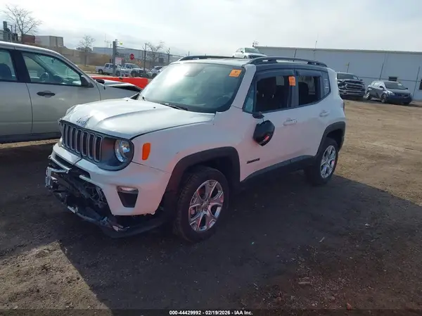 ZACNJDD11PPP13553 2023 JEEP RENEGADE - Image 2