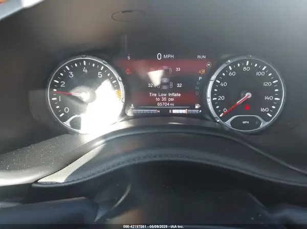 2021 JEEP RENEGADE auction photo 7