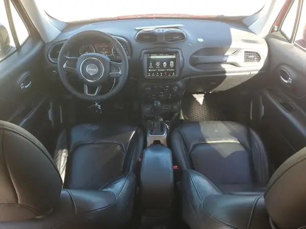 ZACNJDD13NPN66830 2022 JEEP RENEGADE - Image 8