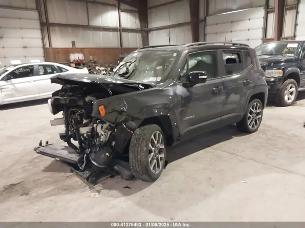 ZACNJDD15NPN81149 2022 JEEP RENEGADE - Image 2