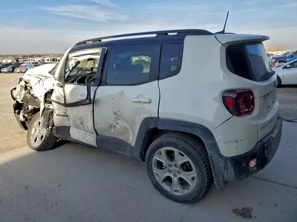 ZACNJDD15PPP38293 2023 JEEP RENEGADE - Image 2