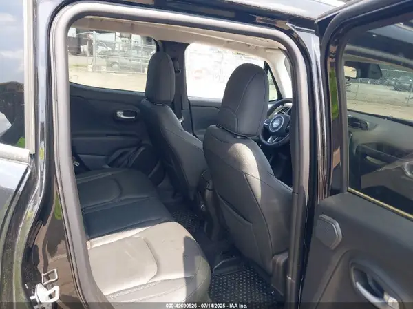ZACNJDD15PPP63565 2023 JEEP RENEGADE - Image 8