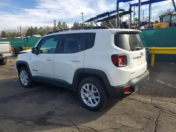 ZACNJDD18MPN32560 2021 JEEP RENEGADE - Image 2