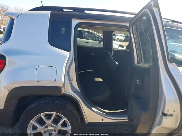 ZACNJDD1XMPM44190 2021 JEEP RENEGADE - Image 8