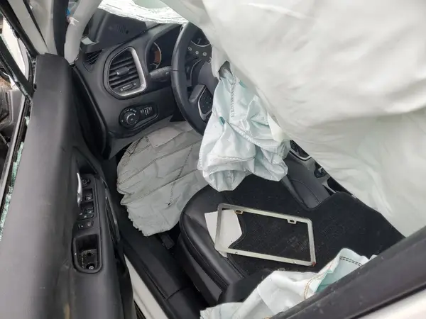 ZACNJDD1XMPM98086 2021 JEEP RENEGADE - Image 8
