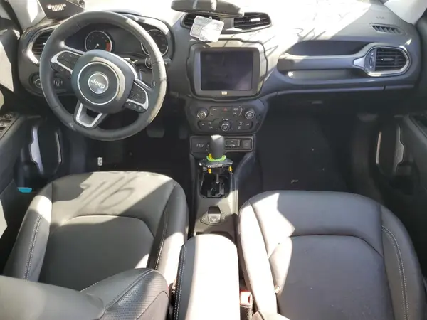 ZACNJDD1XPPP17858 2023 JEEP RENEGADE - Image 8