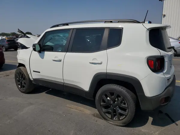 ZACNJDE11NPN66047 2022 JEEP RENEGADE - Image 2