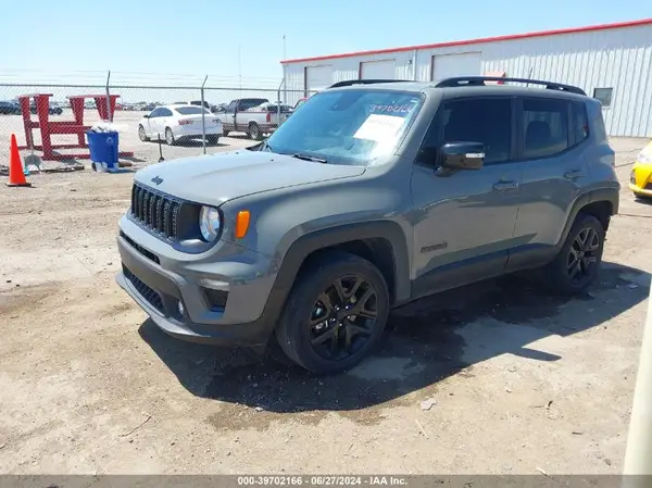 ZACNJDE11NPN81468 2022 JEEP RENEGADE - Image 2