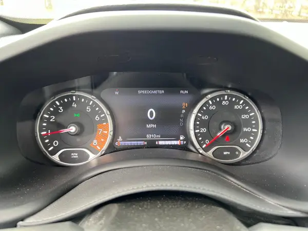 ZACNJDE11PPP27953 2023 JEEP RENEGADE - Image 8
