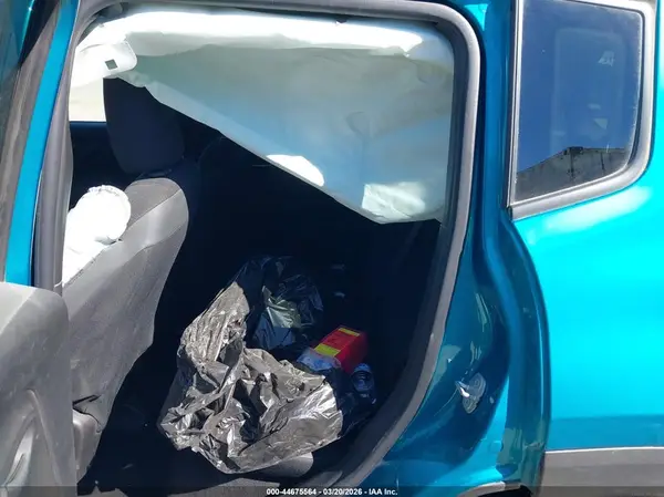 ZACNJDE12NPN89384 2022 JEEP RENEGADE - Image 8