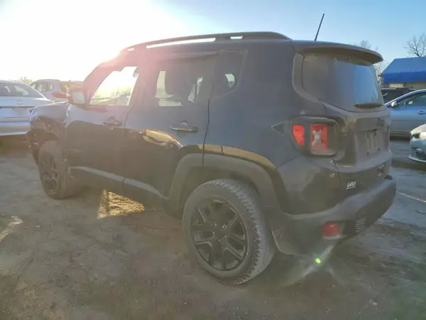 ZACNJDE12PPP12734 2023 JEEP RENEGADE - Image 2