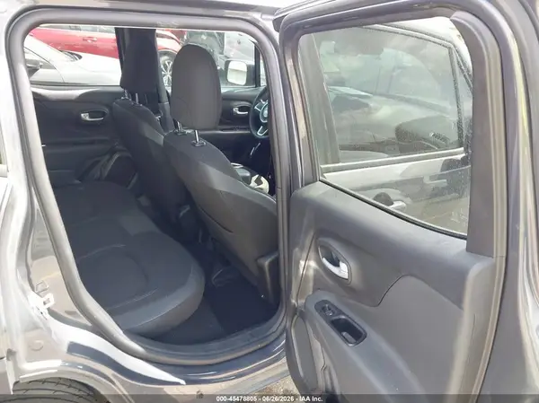 ZACNJDE12PPP20977 2023 JEEP RENEGADE - Image 8
