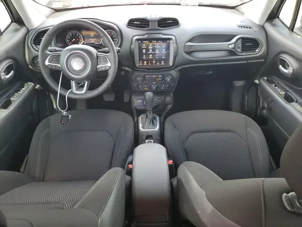 ZACNJDE12PPP32319 2023 JEEP RENEGADE - Image 8