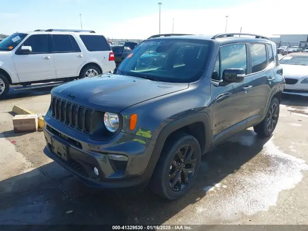 ZACNJDE12PPP33034 2023 JEEP RENEGADE - Image 2