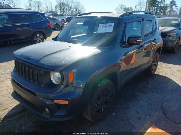 ZACNJDE13NPN58449 2022 JEEP RENEGADE - Image 2