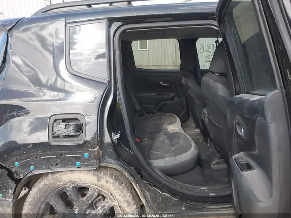 ZACNJDE13PPP20843 2023 JEEP RENEGADE - Image 8