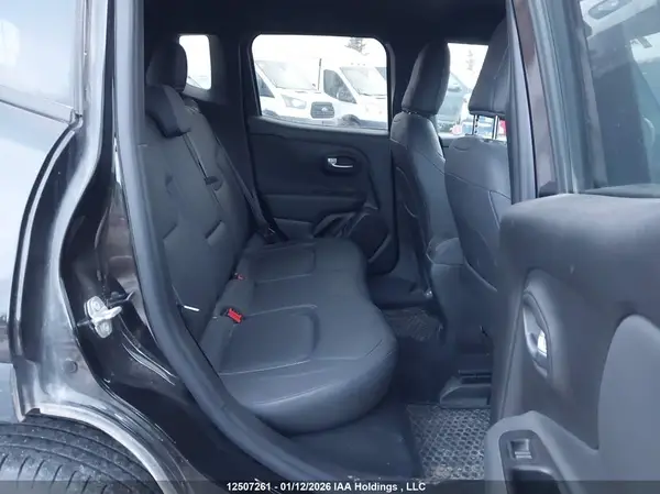 ZACNJDE14NPN51557 2022 JEEP RENEGADE - Image 8