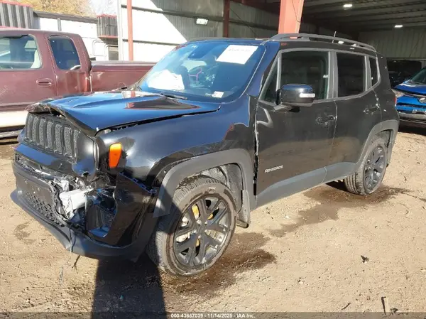 ZACNJDE14NPN71923 2022 JEEP RENEGADE - Image 2