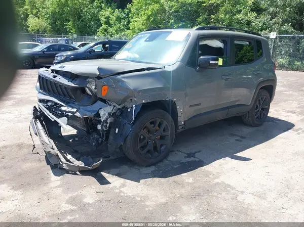 ZACNJDE14NPN91153 2022 JEEP RENEGADE - Image 2