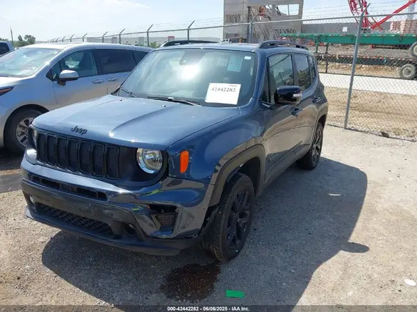 ZACNJDE14NPN99057 2022 JEEP RENEGADE - Image 2