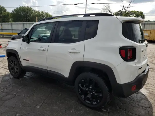 ZACNJDE15PPP10976 2023 JEEP RENEGADE - Image 2