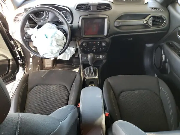ZACNJDE17NPN63492 2022 JEEP RENEGADE - Image 8