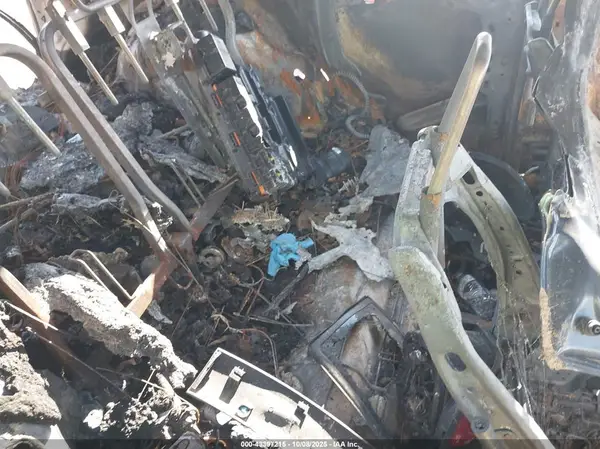ZACNJDE17PPP31974 2023 JEEP RENEGADE - Image 8